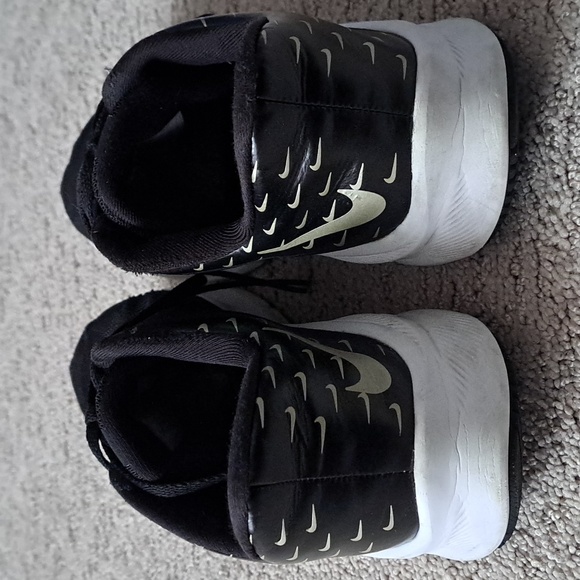 NIKE Quest Runners - Picture 4 of 15